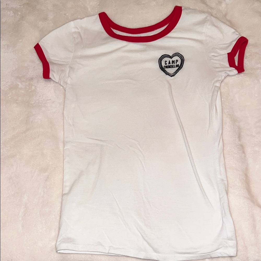 Juniors White and Red T-Shirt Camp short sleeve shirt